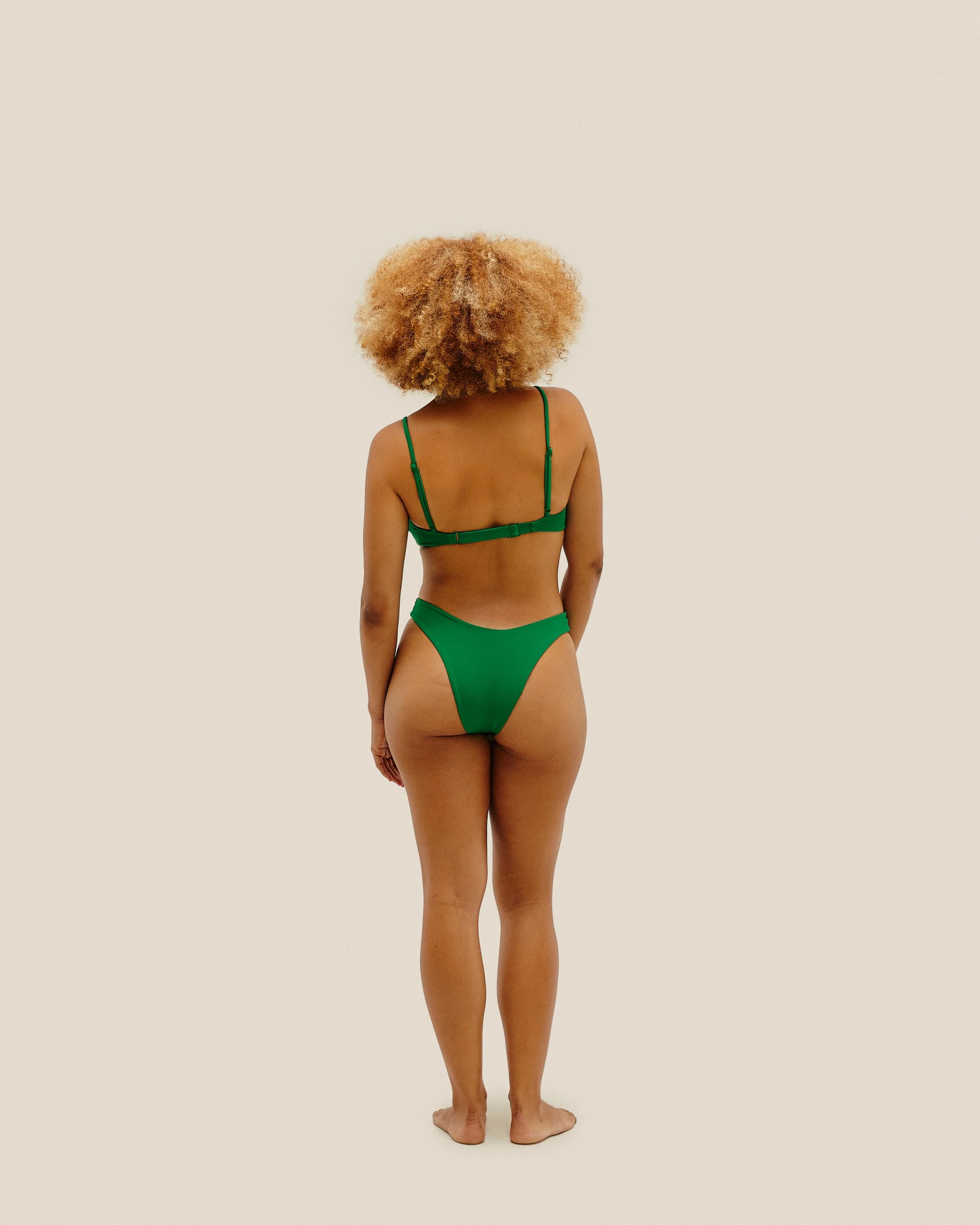 AJUSTABLE MÔNICA TOP VINTAGE GREEN - Image 2