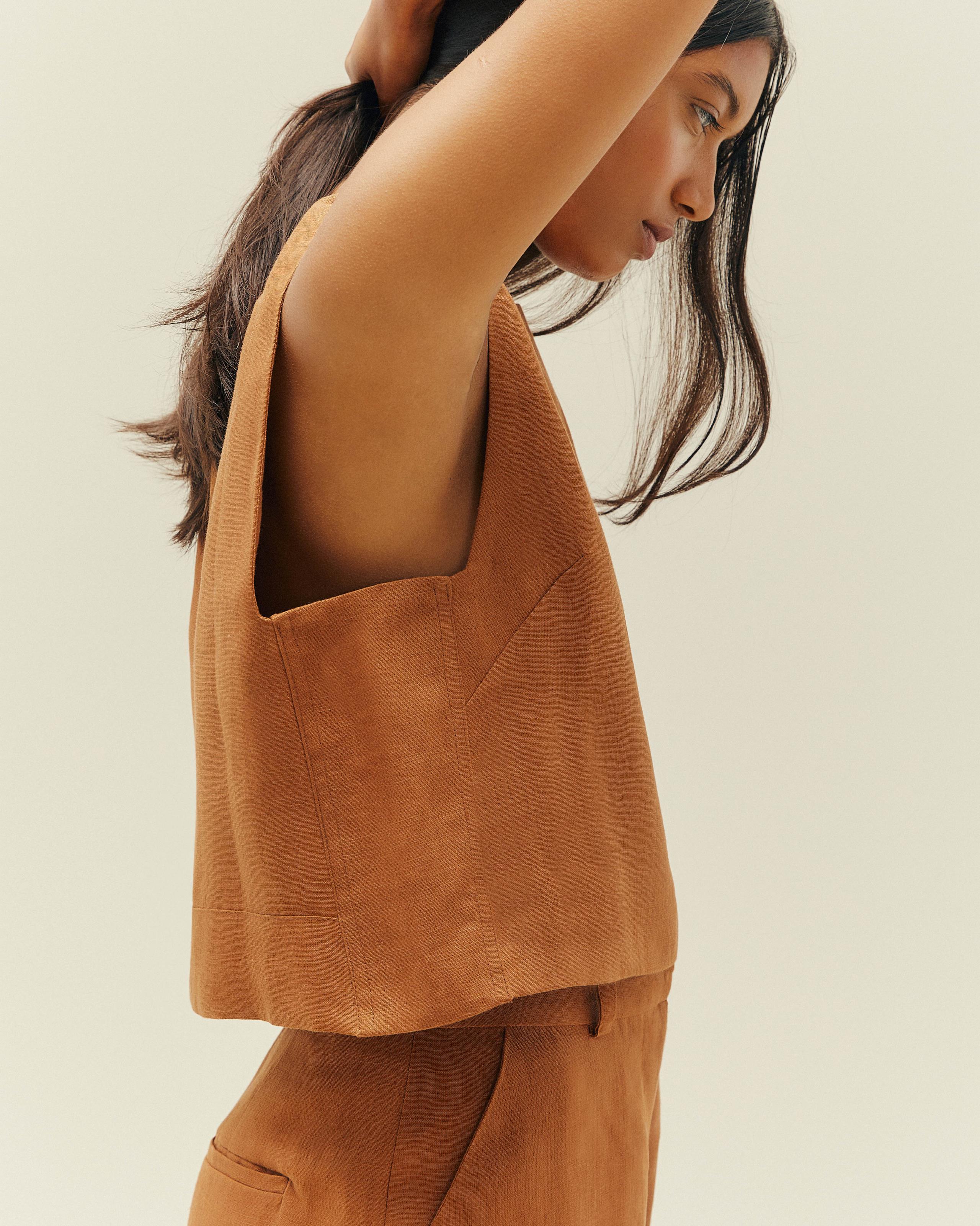 BLUSA MARIANA LINHO CHESTNUT - Image 4