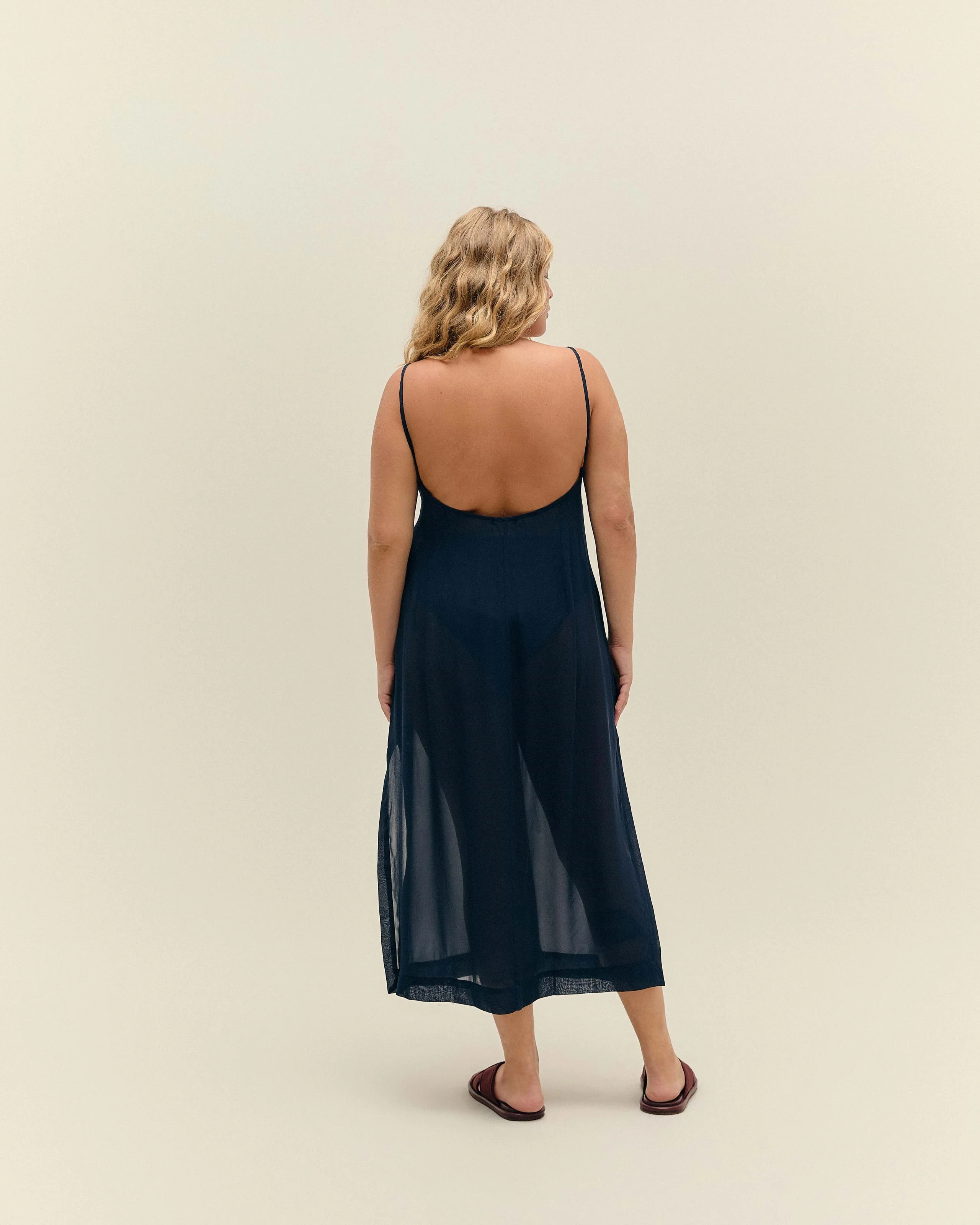 CLARA DRESS DEEP BLUE - Image 5