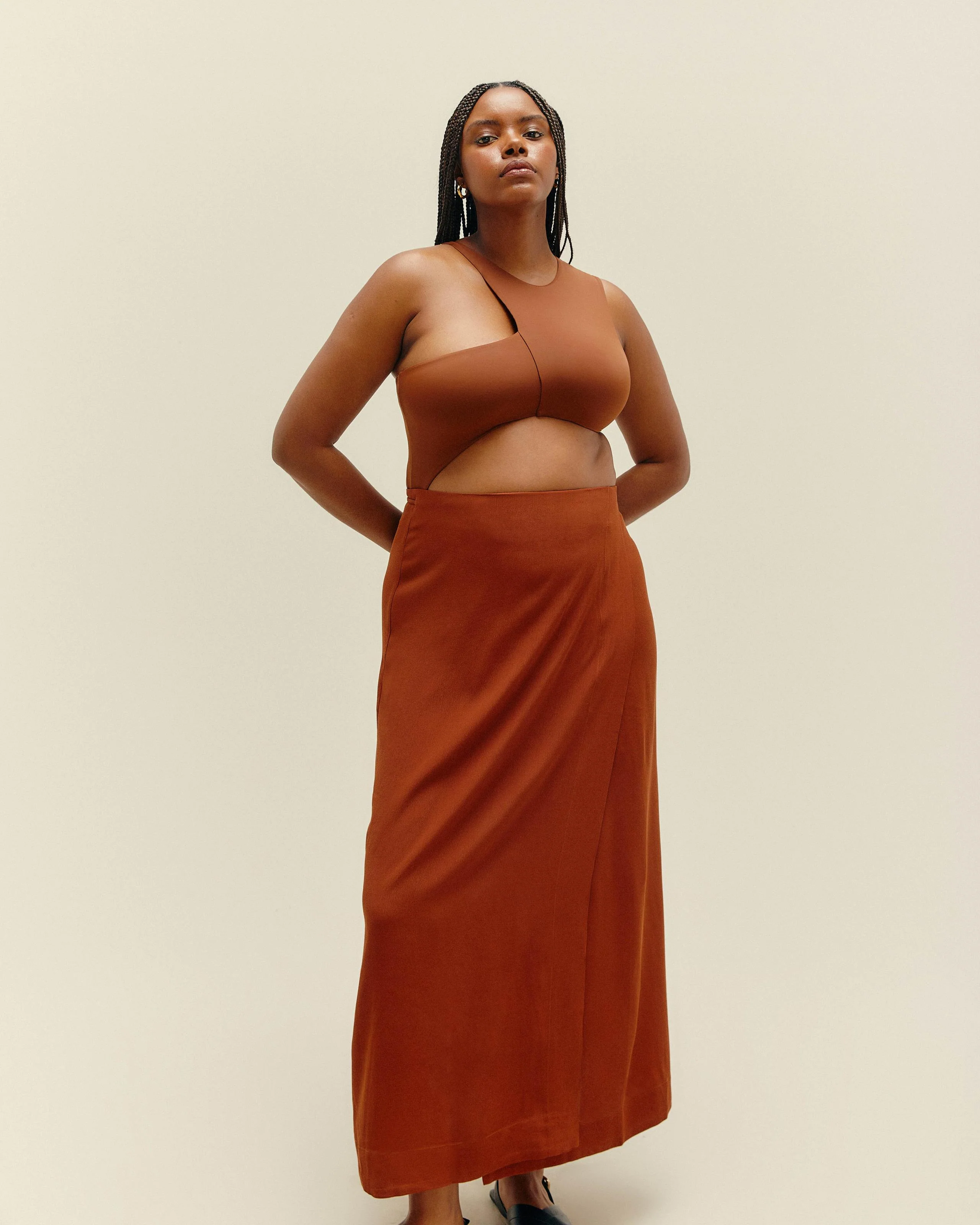 CREPE LUD SKIRT MID BROWN - Image 3