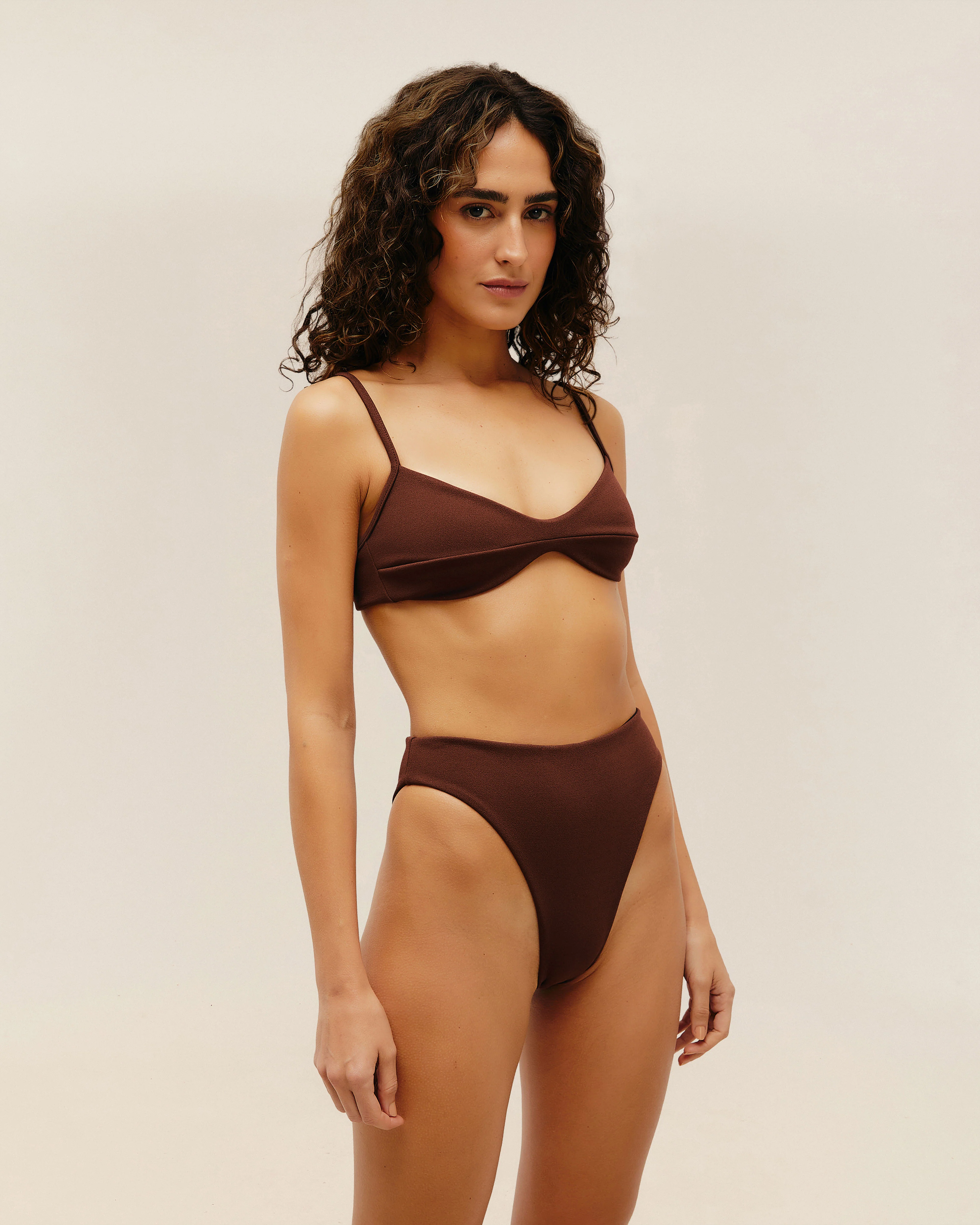 CREPE MONICA TOP COHIBA BROWN - Image 4