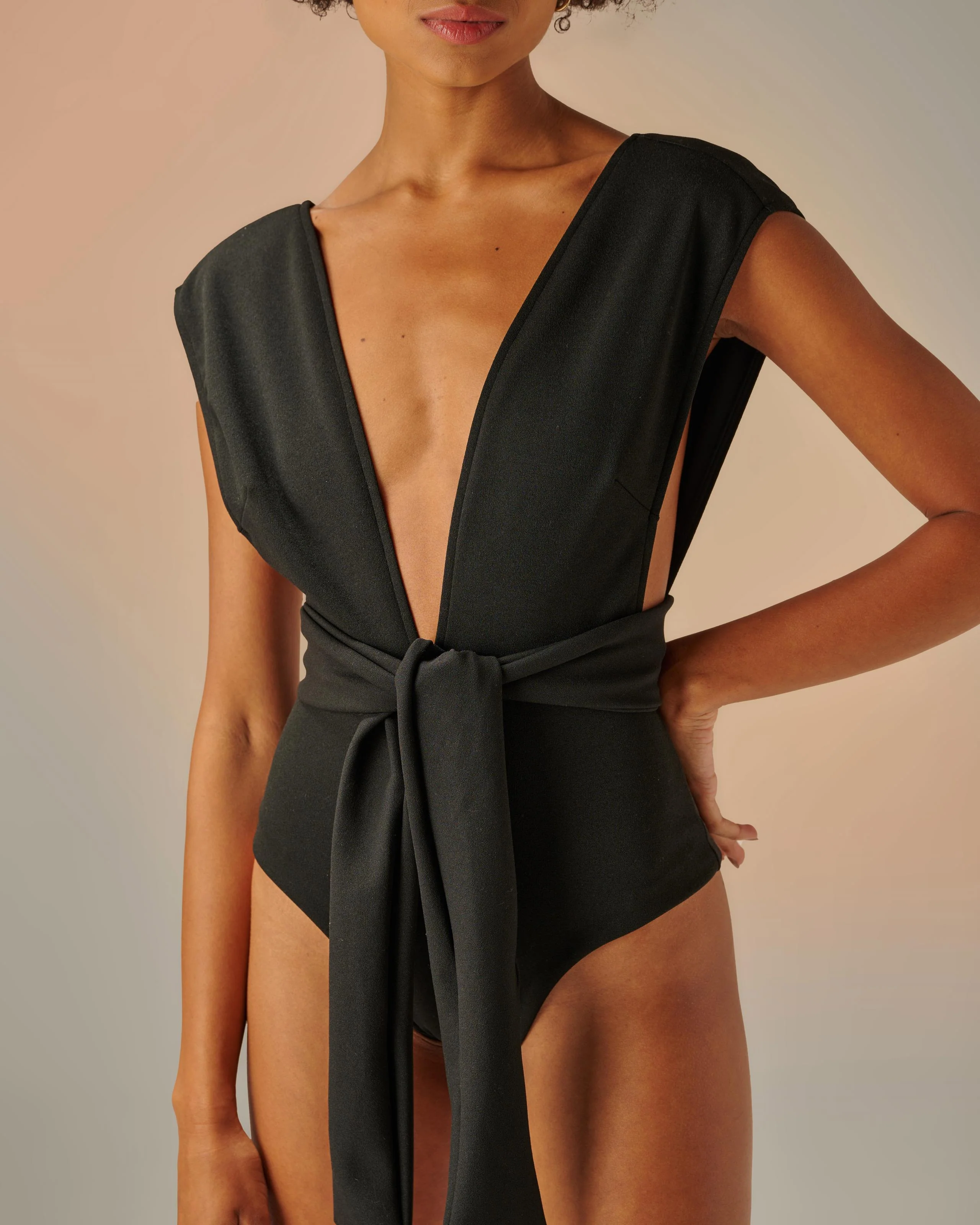 CREPE V SWIMSUIT BLACK - Image 6