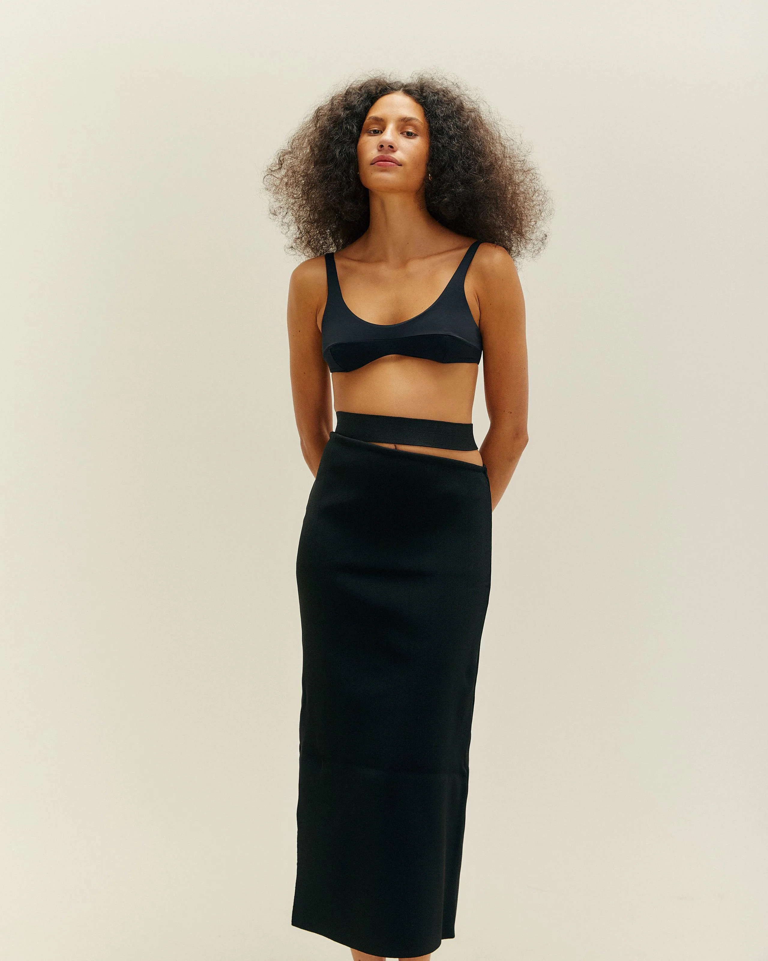 KNIT CICA SKIRT BLACK - Image 3