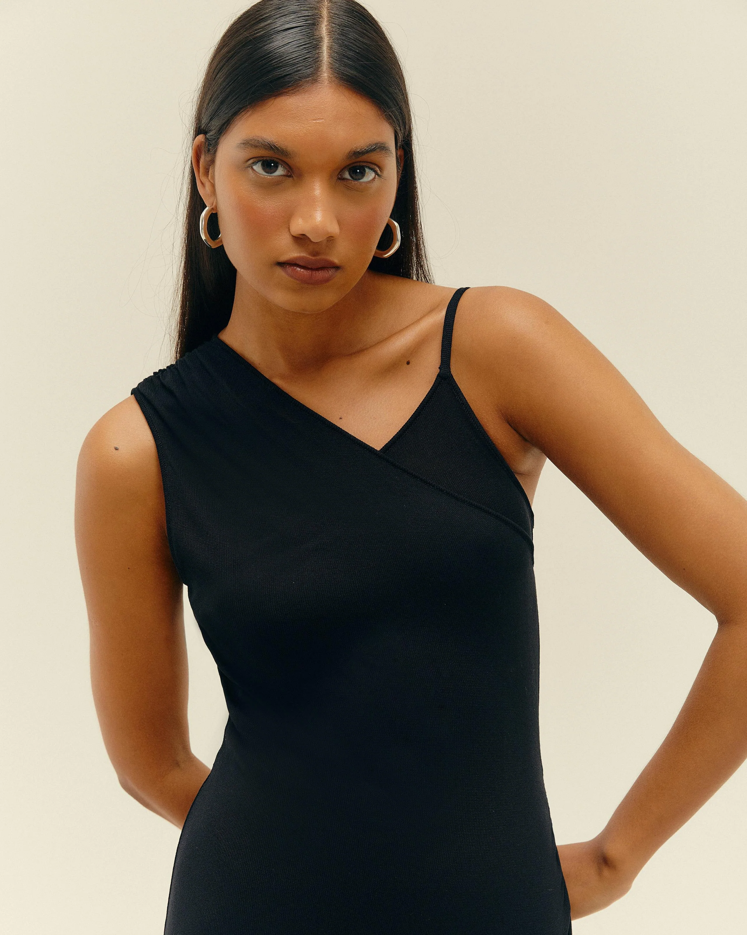 KNIT LORENA DRESS BLACK - Image 4