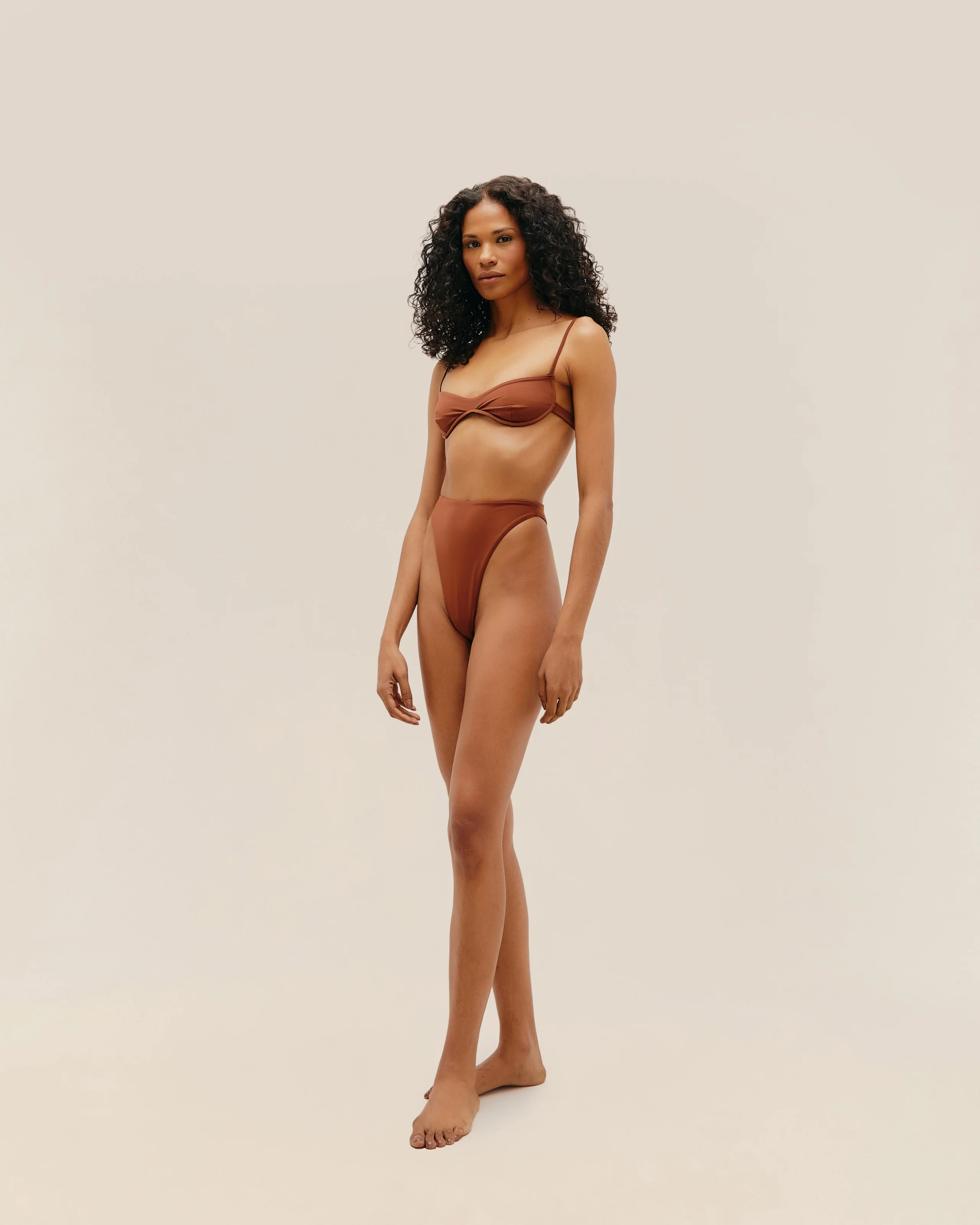 LANA TOP MID BROWN - Image 2