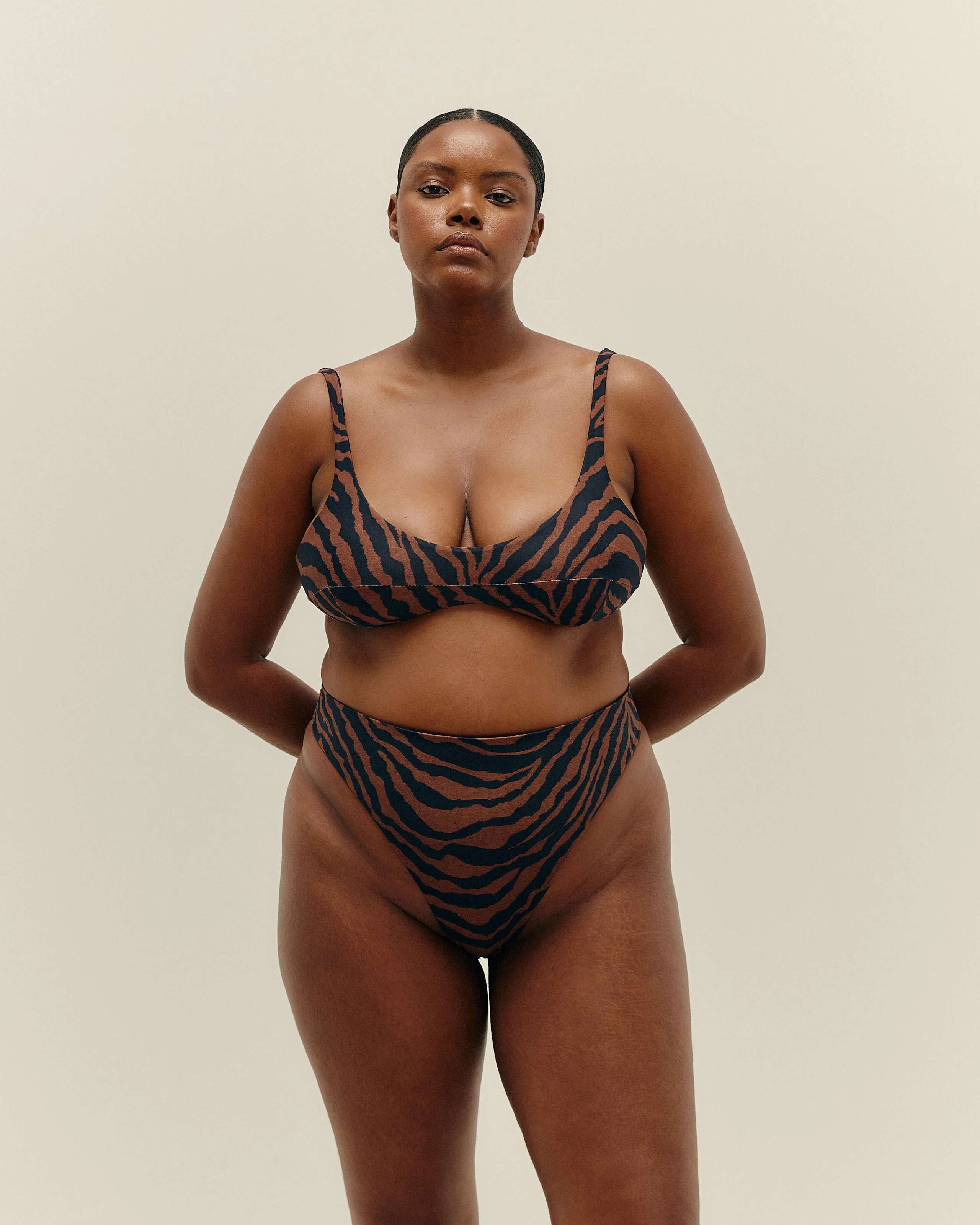 LAURA TOP TIGER - Image 5