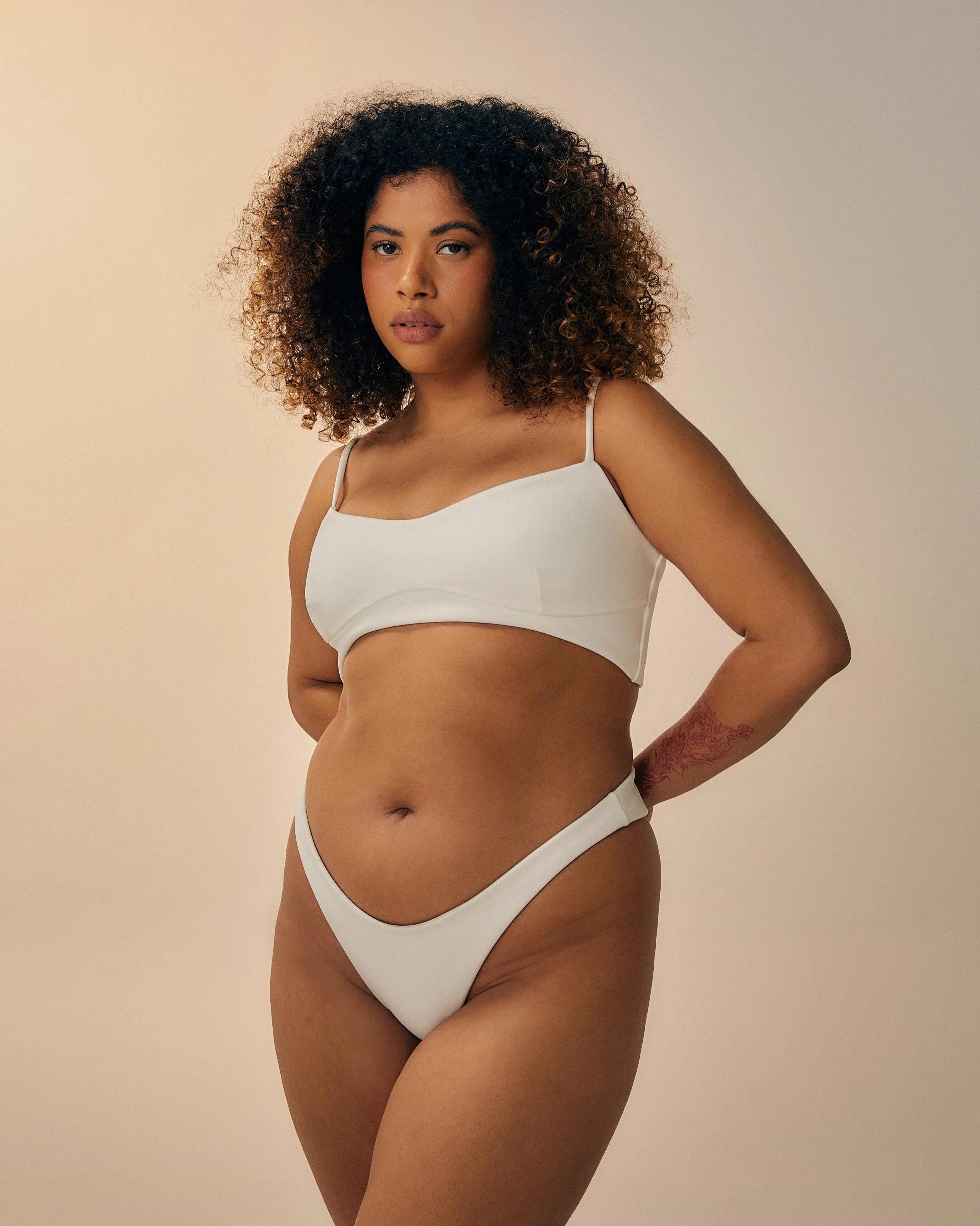 LEILA BOTTOM OFF-WHITE - Image 3