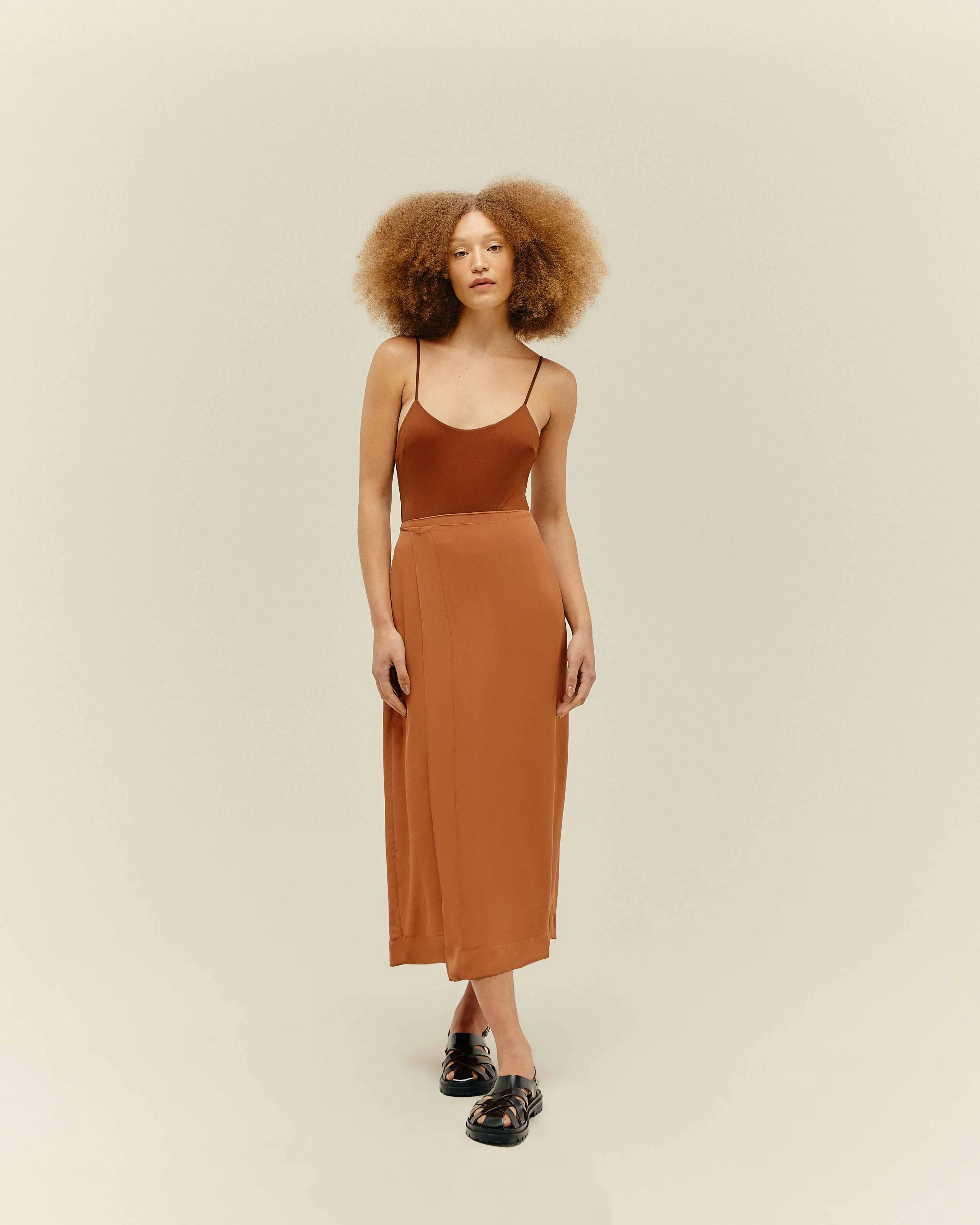 LUD SKIRT MID BROWN - Image 5