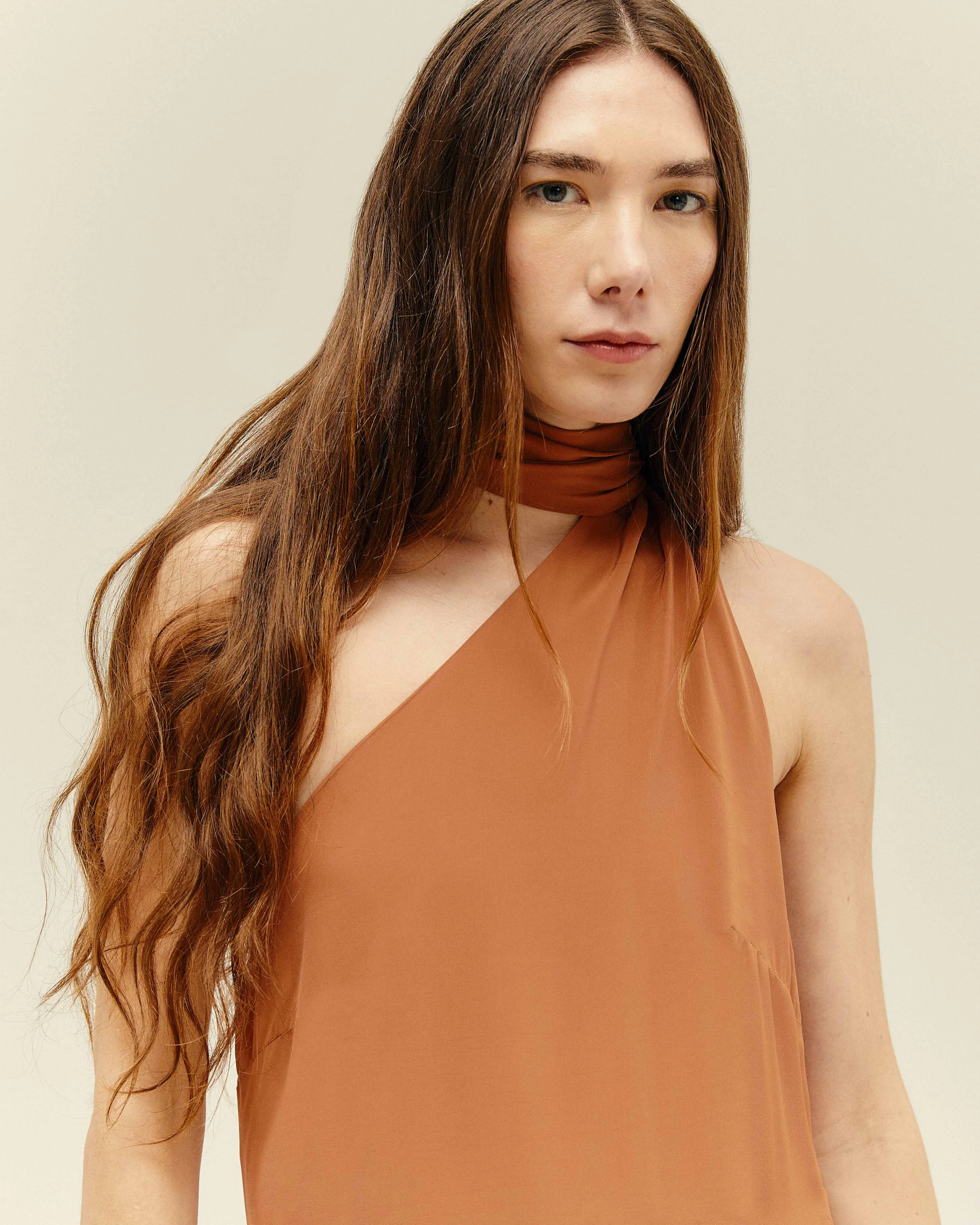 MINI ANGELINA DRESS MID BROWN - Image 6