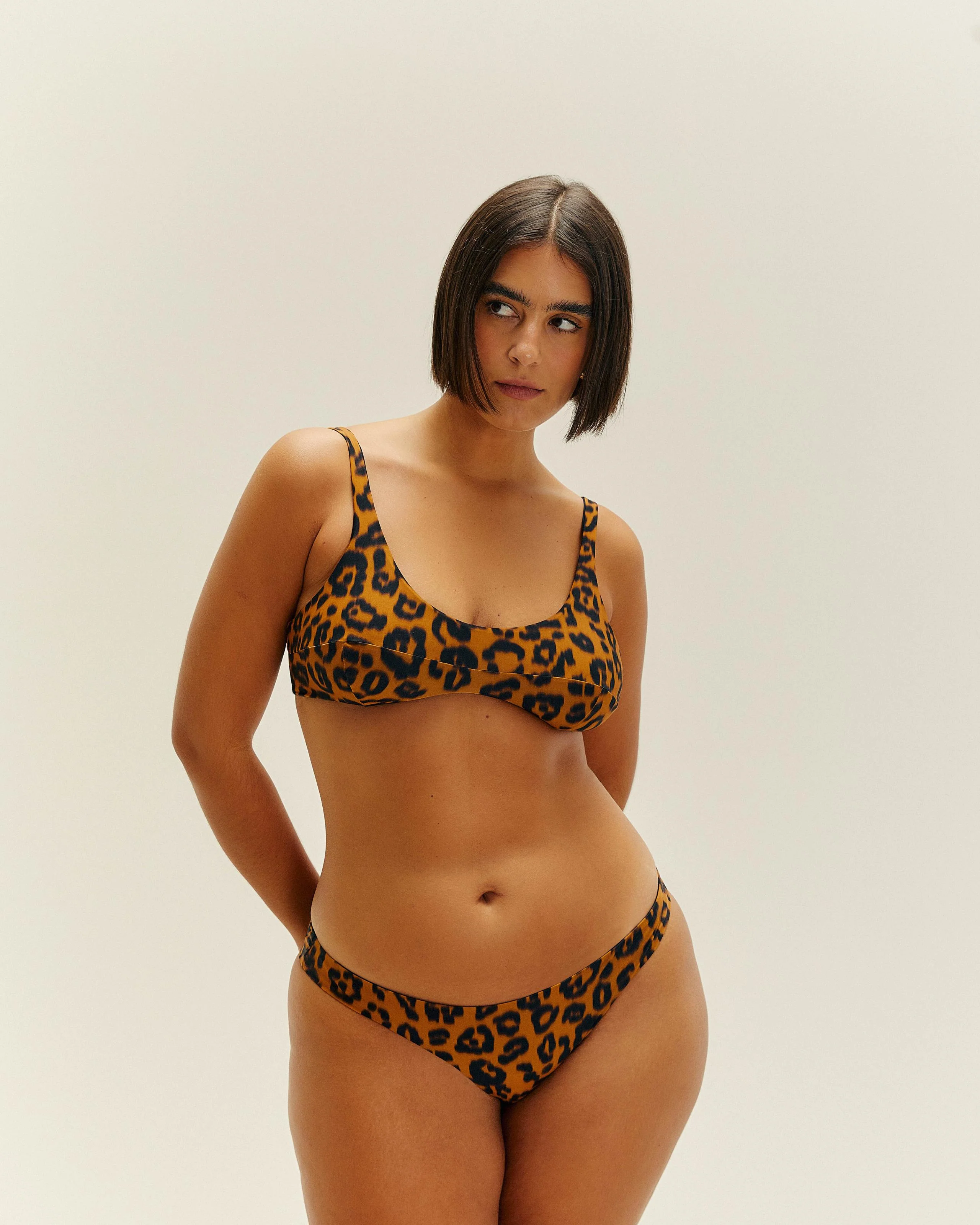 PIPING HOTPANTS BLURRED JAGUAR - Image 3