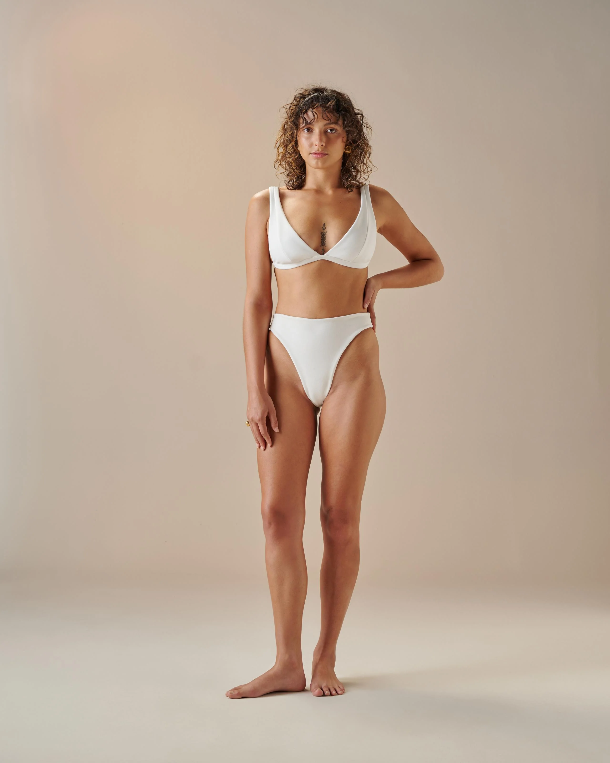 RAQUEL TOP OFF-WHITE
