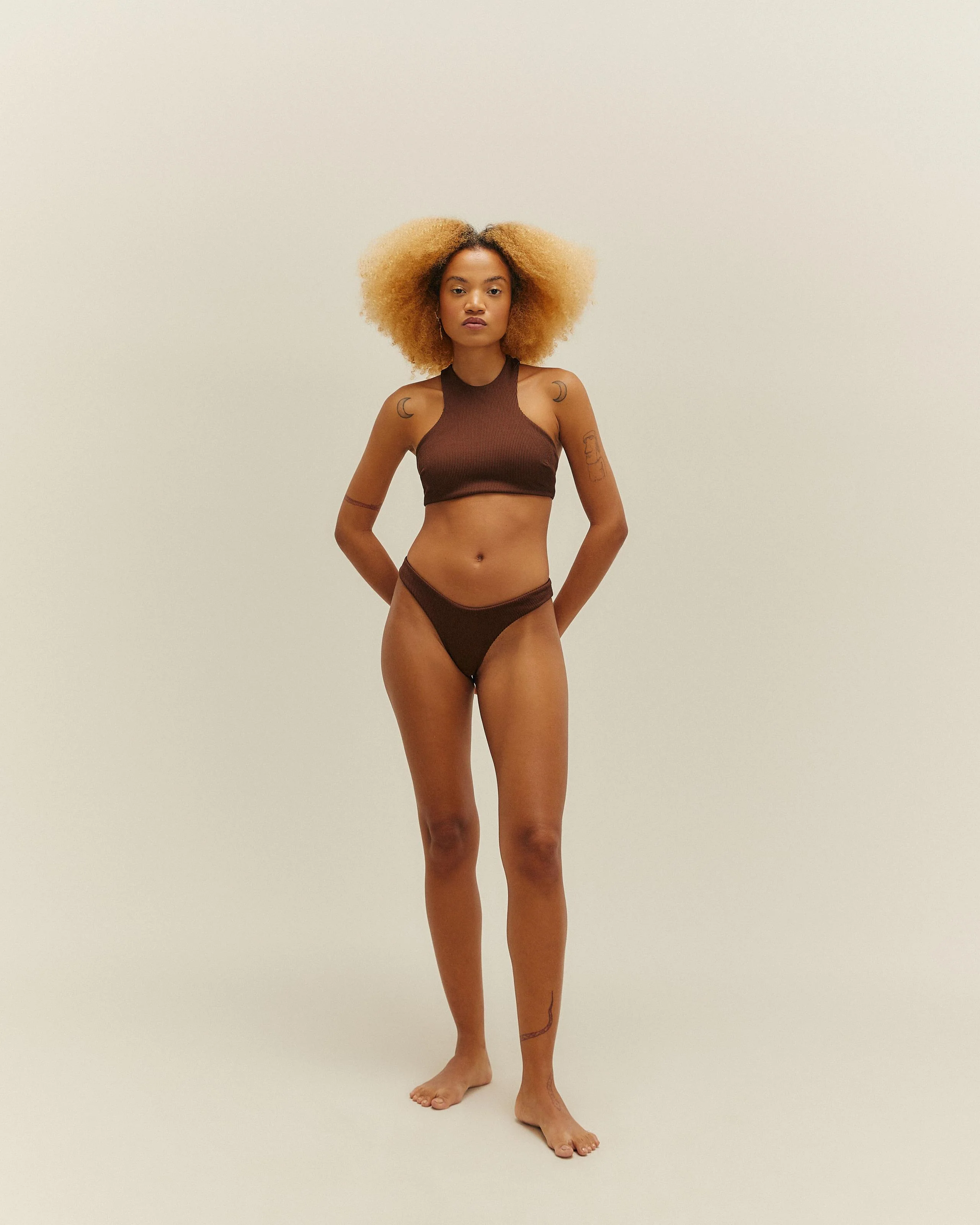 RIBBED LUCIANA TOP BRAUNA BROWN - Image 2