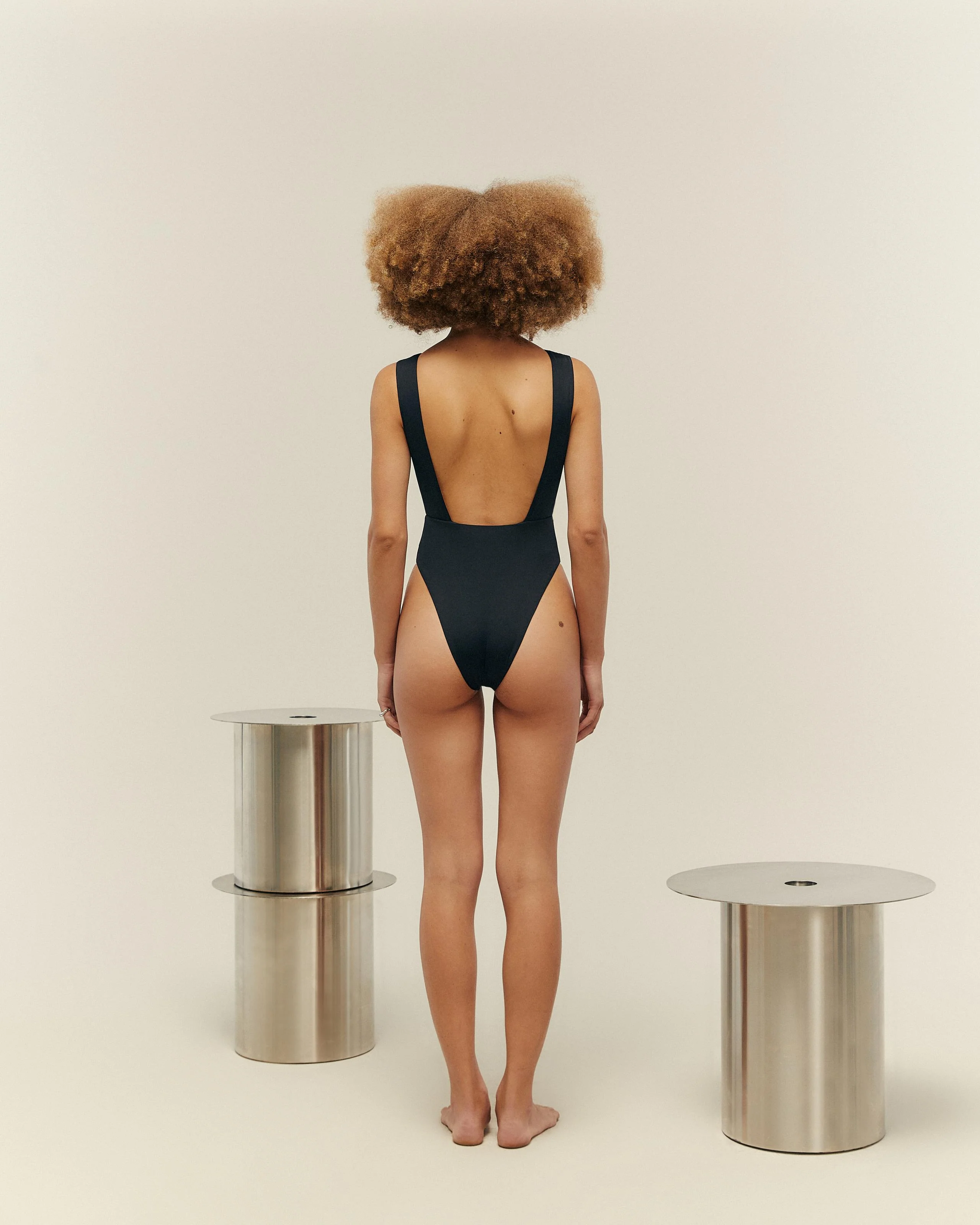 SLIT SWIMSUIT BLACK - Image 2