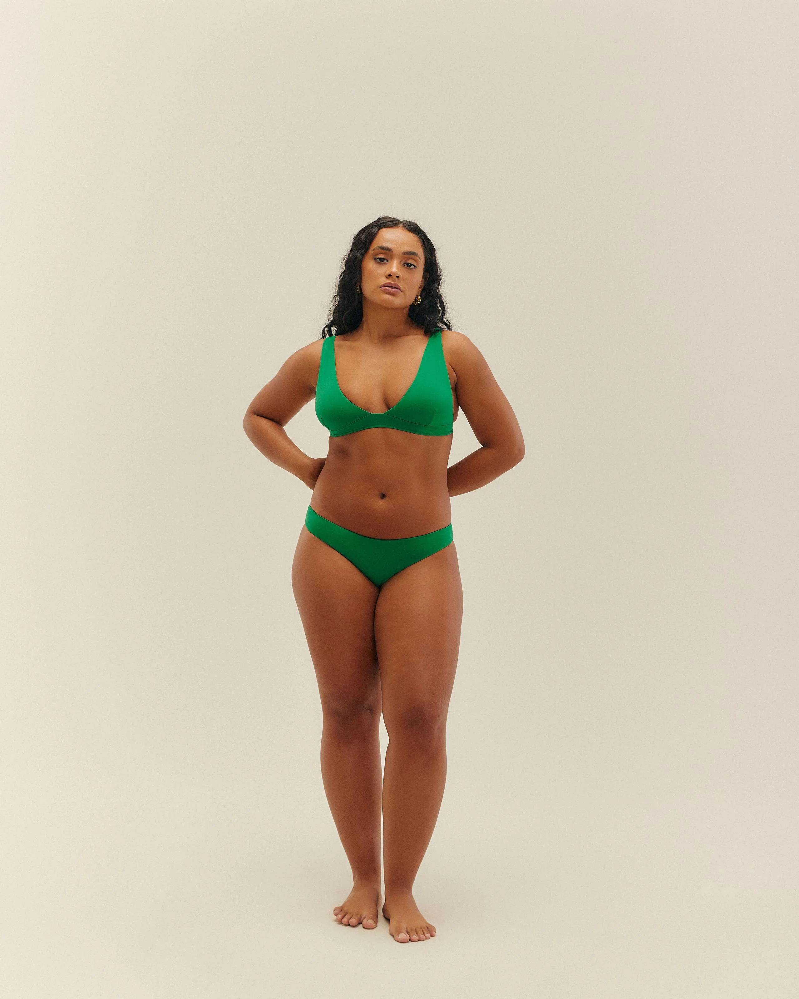 VA TOP DIGITAL GREEN